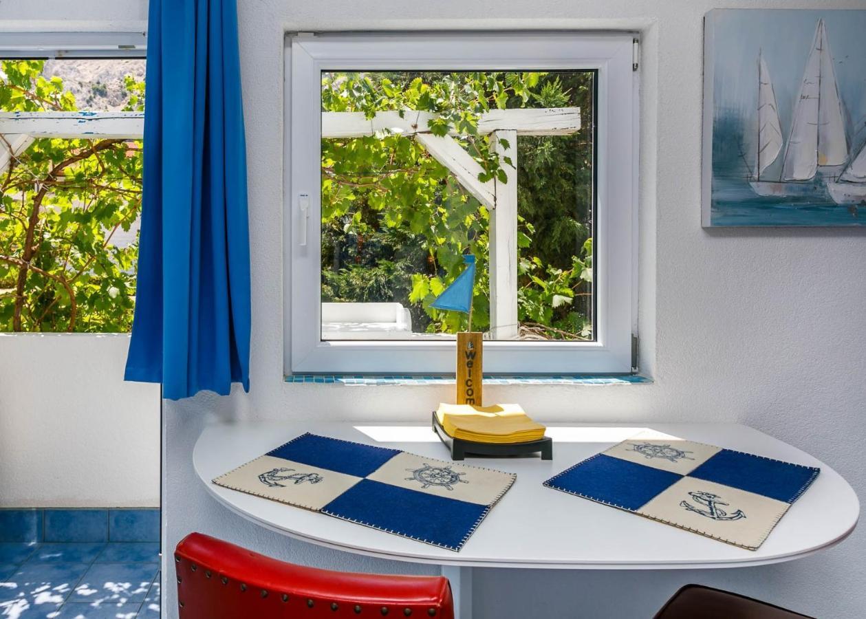 Apartments Villa Anna 바슈카 외부 사진